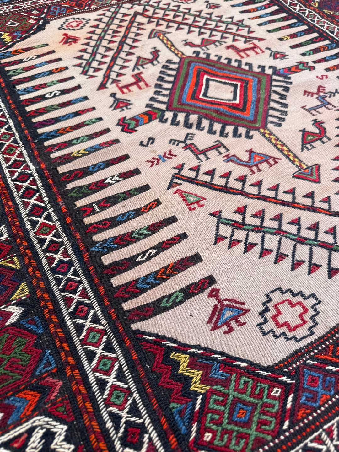 Soumak-Weave-Tribal-ilim