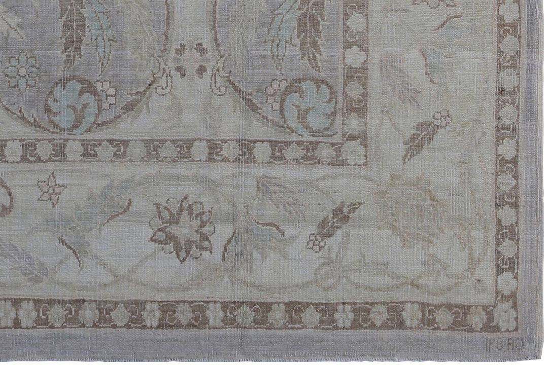 5x8 Ariana Traditional Polonaise Floral Silk Highlight Rug