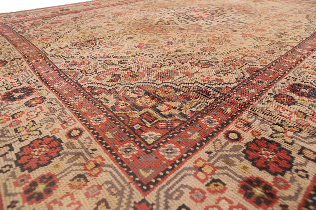 11'x15' 1940s European Hand-knotted Rug | Persian Floral Rug