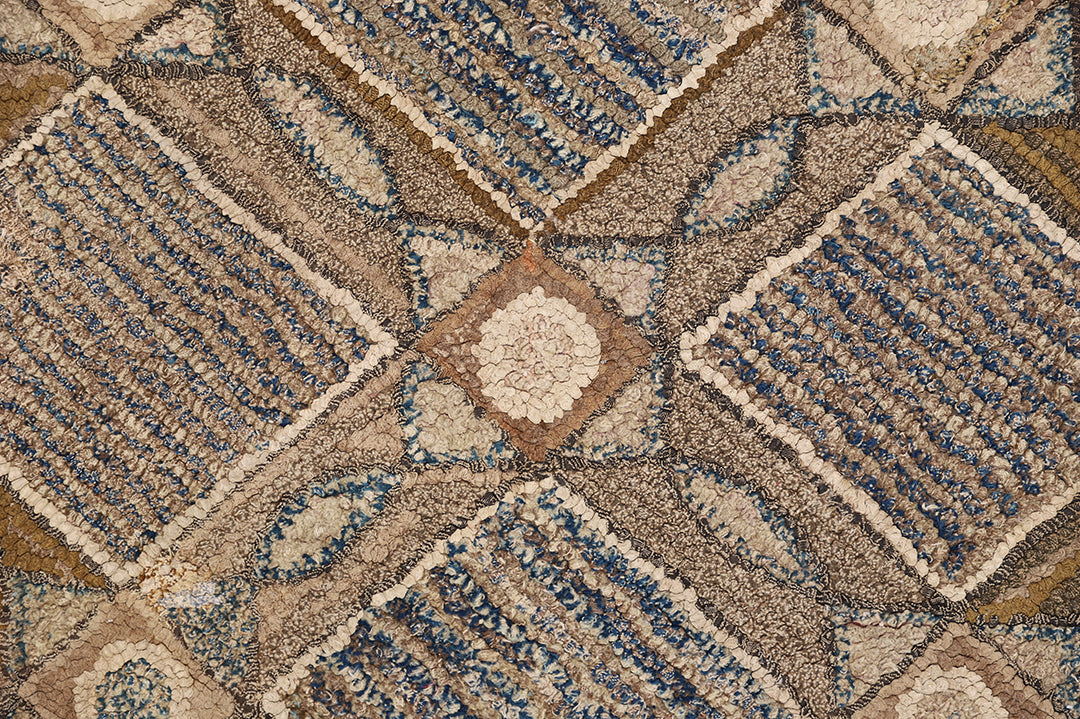 3'x4' Vintage American Hooked Area Rug | Geometric Area Rug