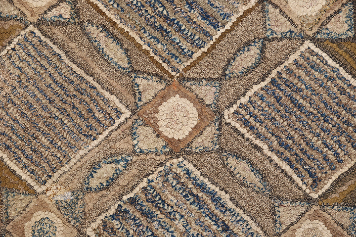 3'x4' Vintage American Hooked Area Rug | Geometric Area Rug