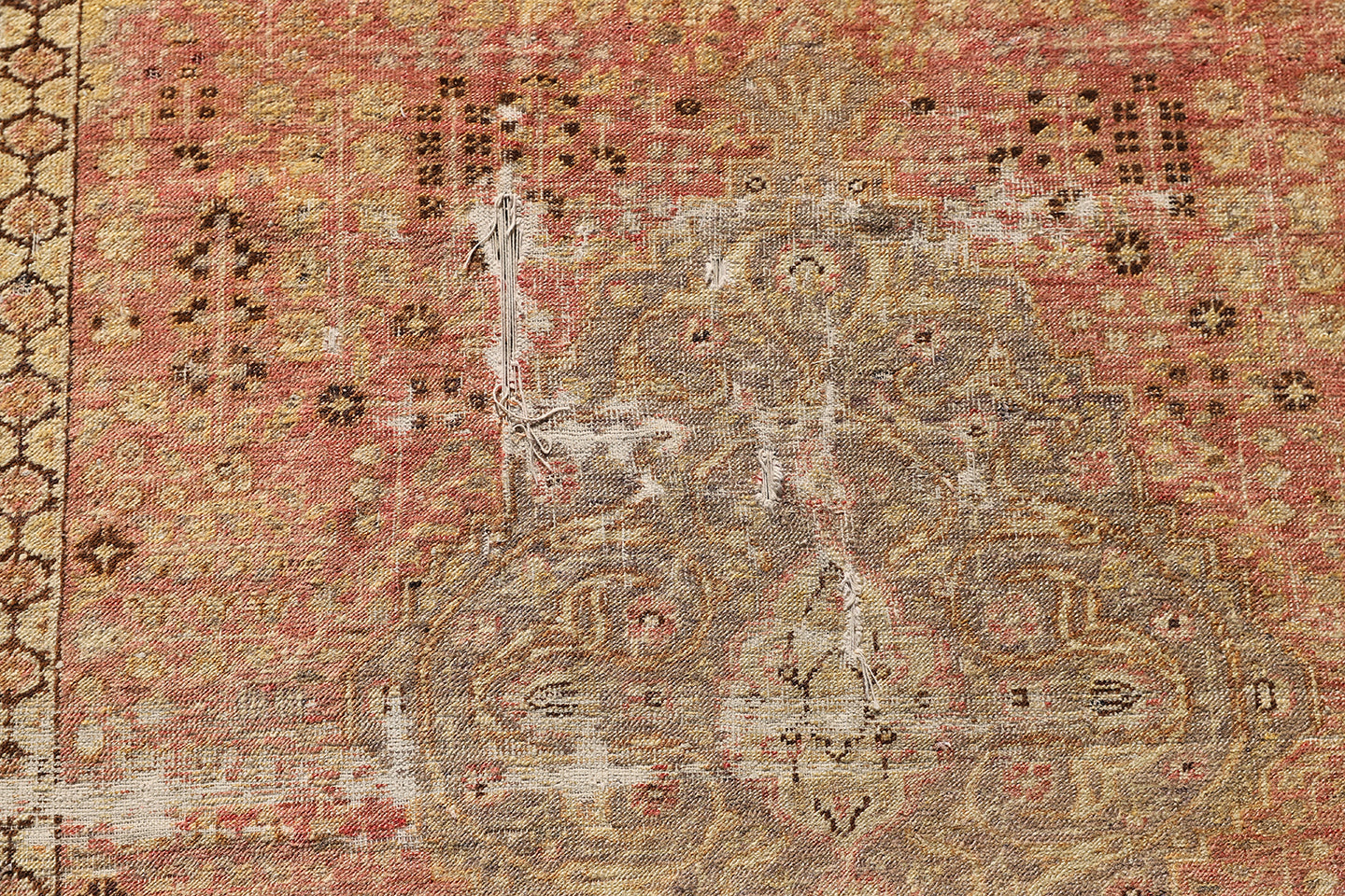 4'x6' Antique and Semi Antique Turkish Rug