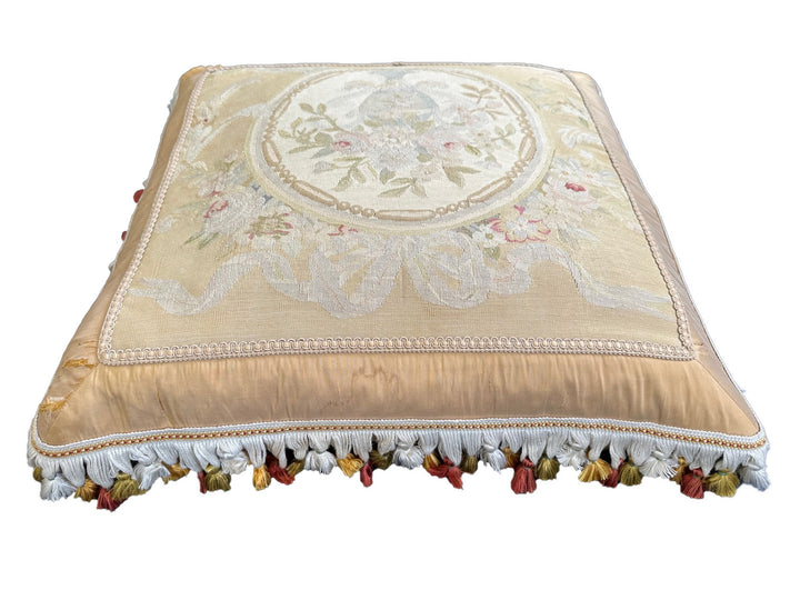 24''x24'' Very Fine Hand-Woven Silk French Aubusson Style Pillowcase