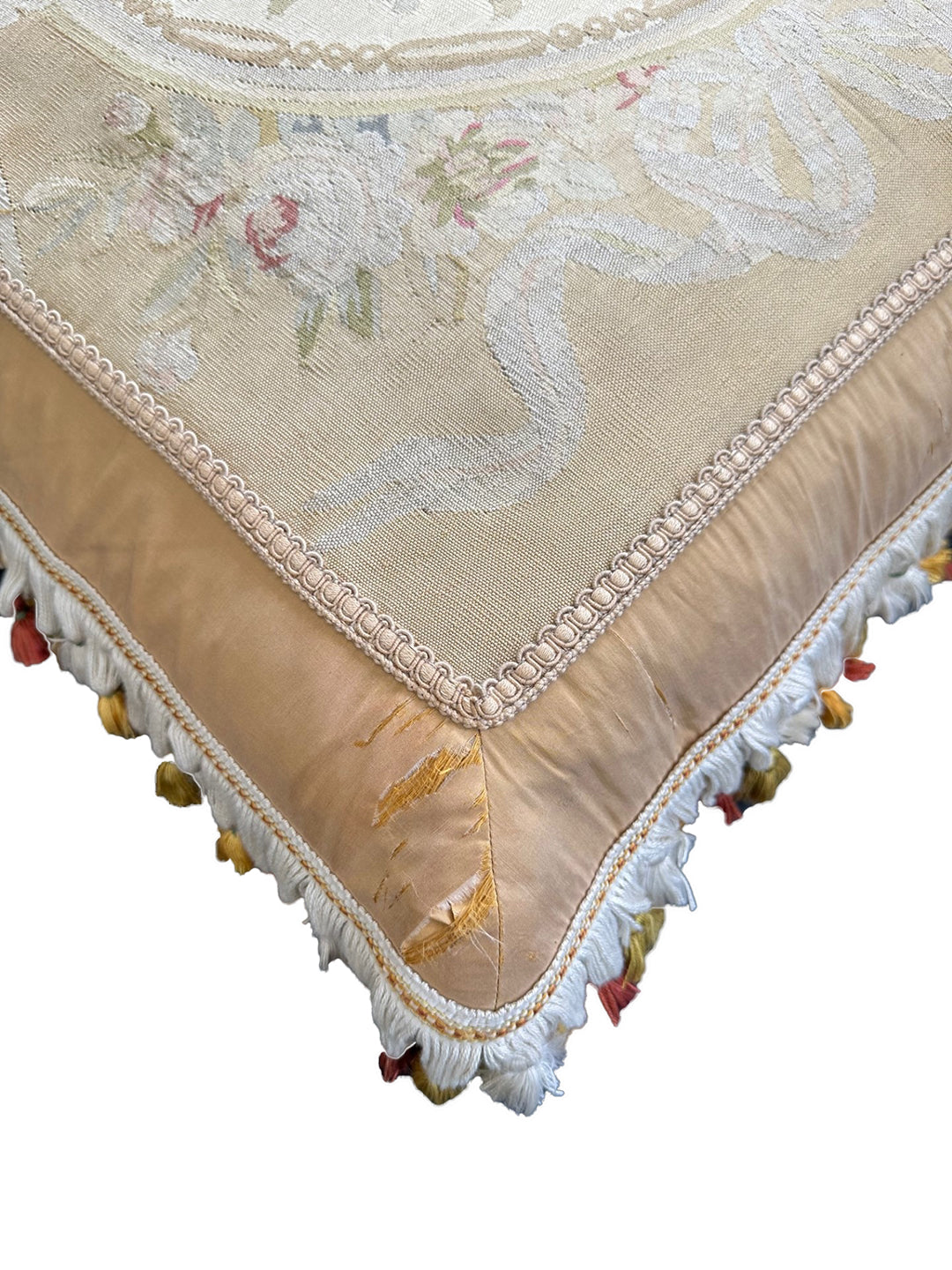 24''x24'' Very Fine Hand-Woven Silk French Aubusson Style Pillowcase