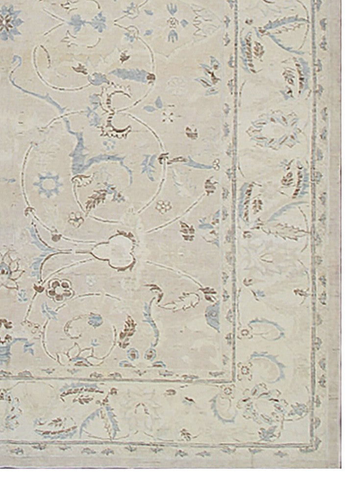 6'x9' soft colors Polonaise silk and wool Ariana luxury hand-knotted medium rug in pale tones