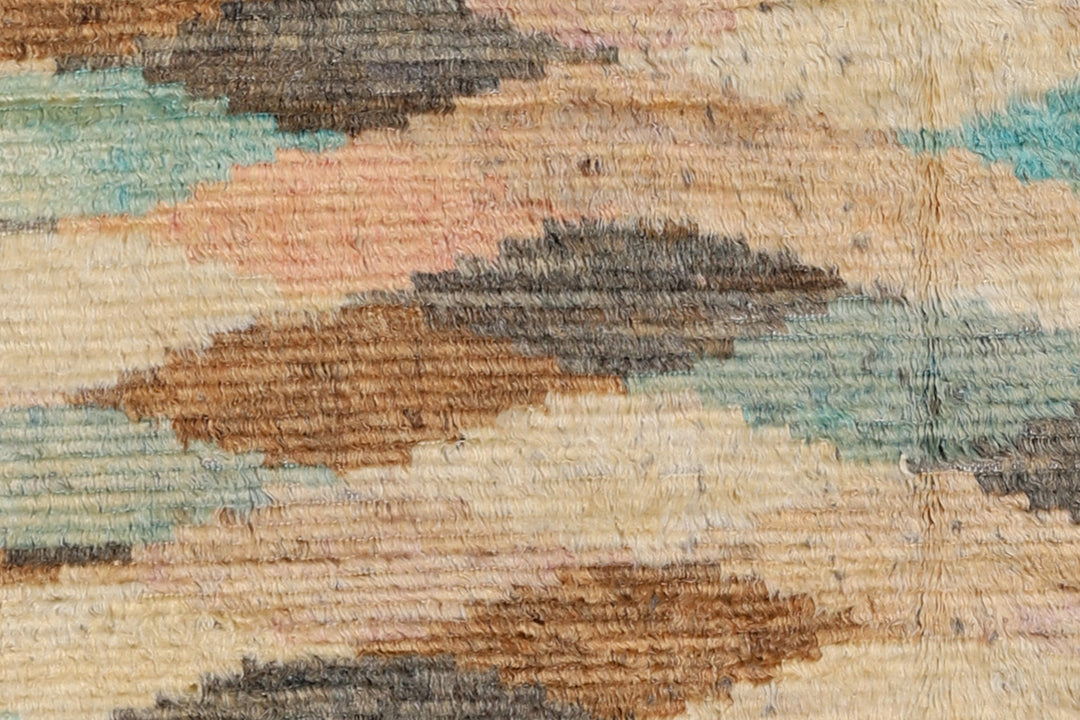 6'x9' Vibrant Moroccan-Style Ariana Barchi Shag Rug 