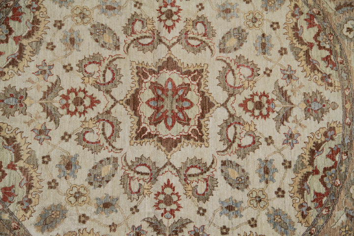 7' x 7' Round Persian Design Ariana Traditional Wool Rug