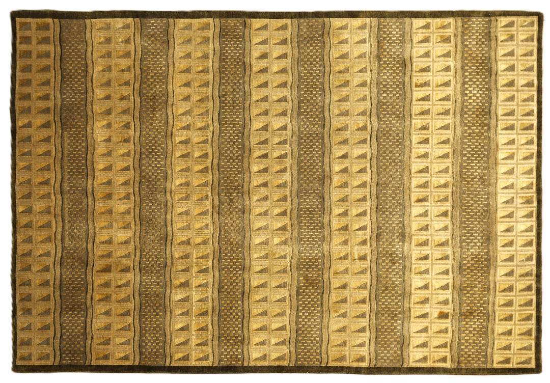 6'x9' Hand-Knotted Modern Tibetan Wool & Silk Carved Linear Rug | Gold & Green