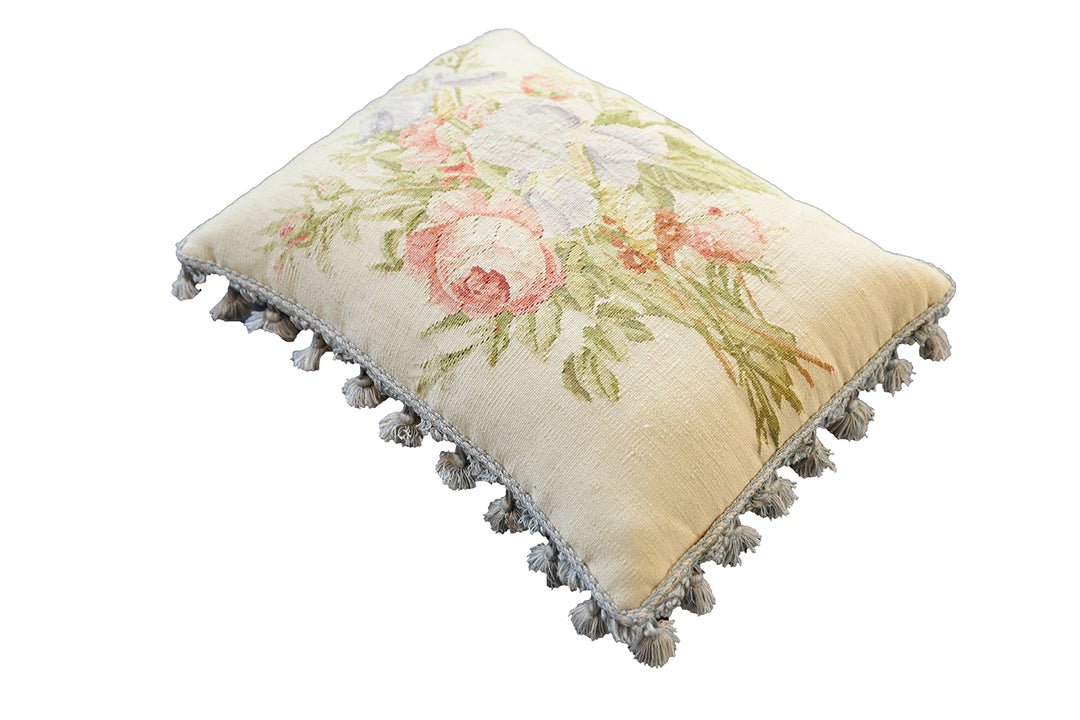 18"x22" Cream and Pink Floral Aubusson Decor Pillowcase