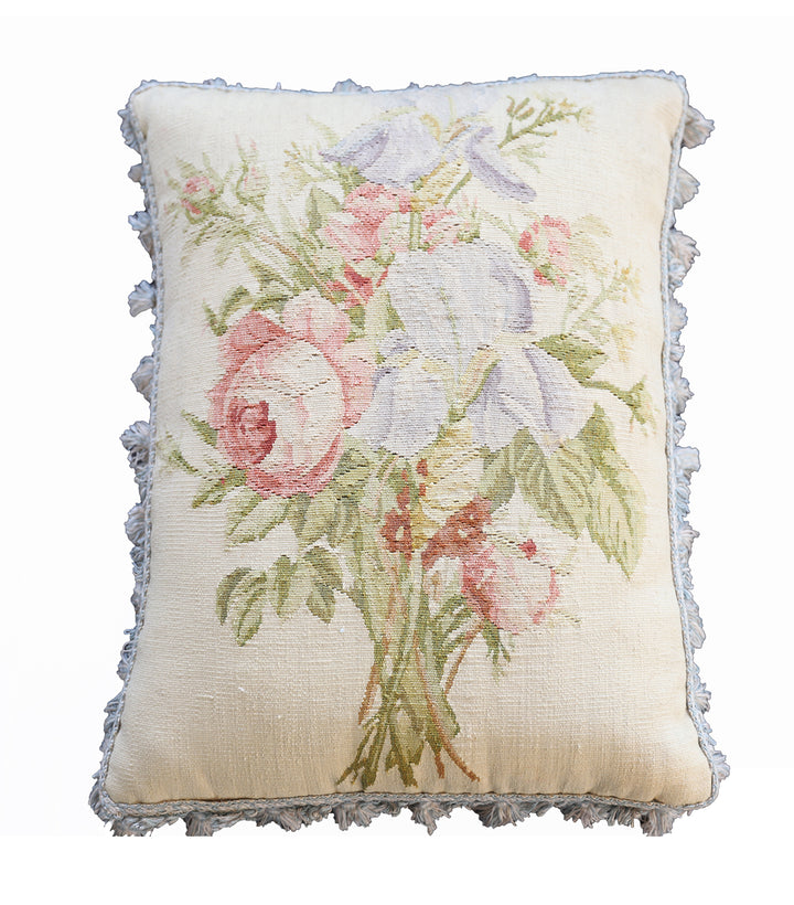 18"x22" Cream and Pink Floral Aubusson Decor Pillowcase