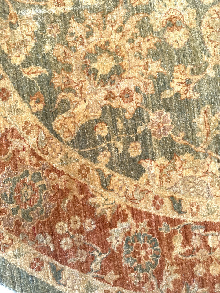 Authentic 7x7 Ariana Traditional Wool Rug - Round Green Terracotta Floral Design