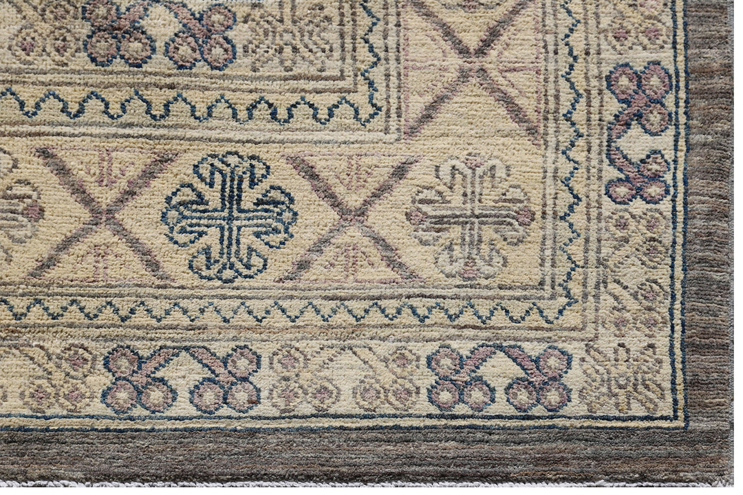 8'x10' Hand-Knotted Rug | Afghan Turkman Elephant foot Rug | Organic Wool