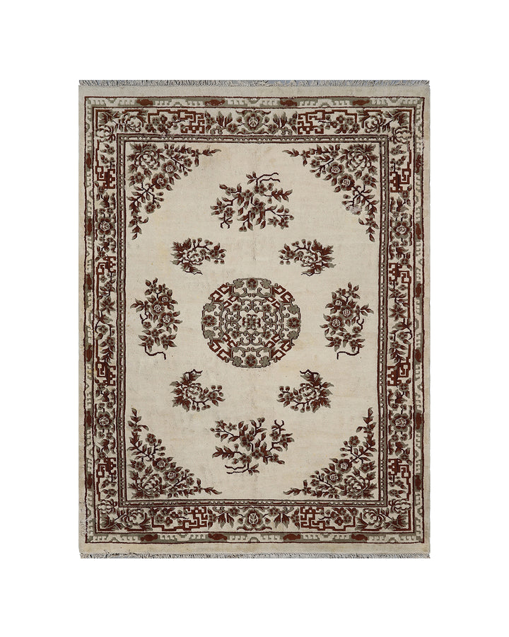 8'x11' White Wool Rug | Chinese Design