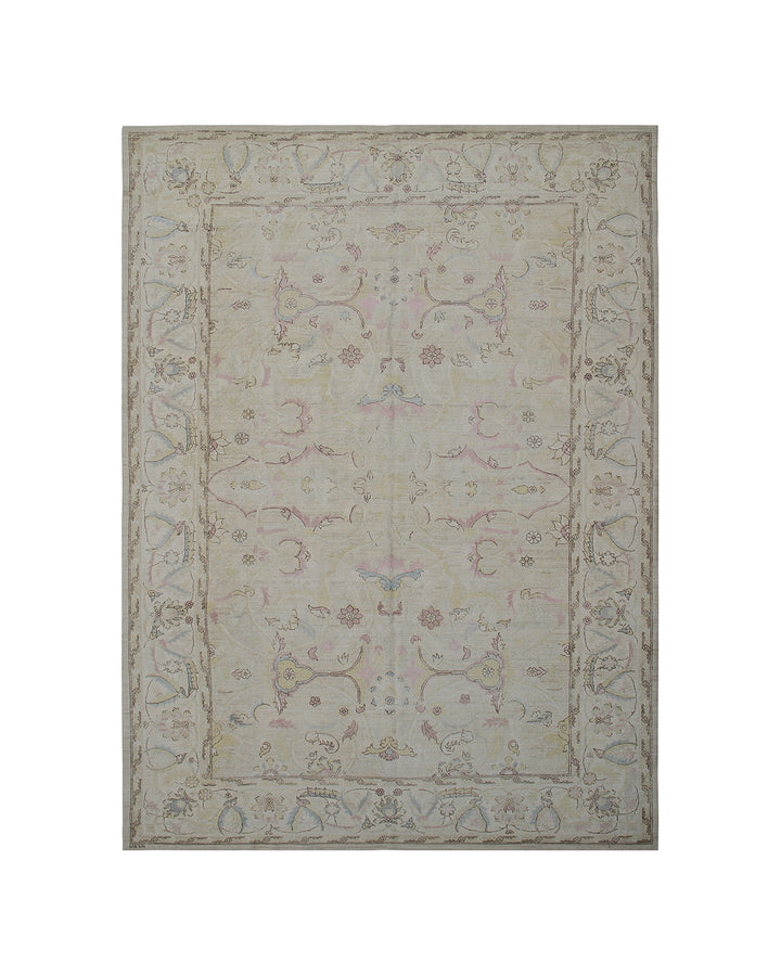 9'x6' Ariana luxury Polonaise design rug in soft pink and cream organic wool with silk highlights