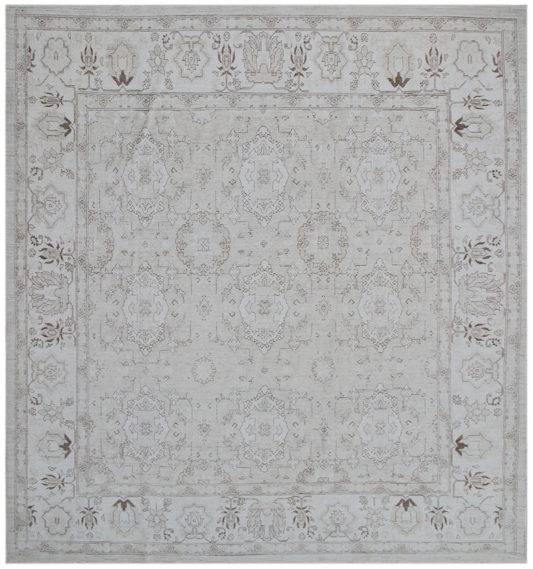 Square Wool Rug | Ariana Fine Agra Design Rug