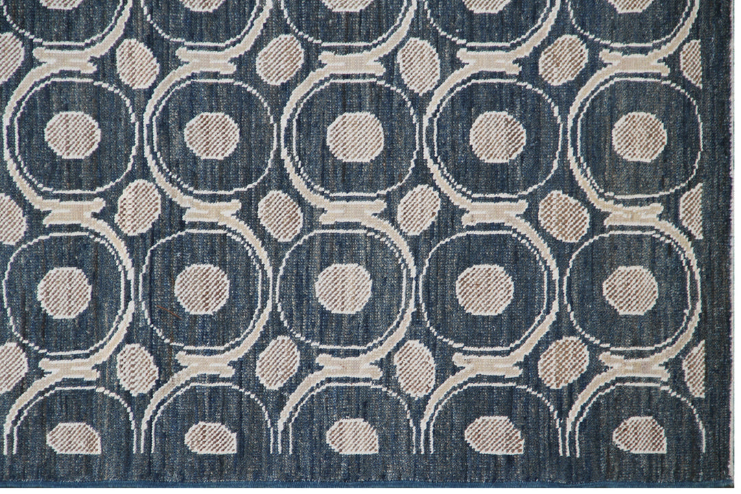 10'x19' Ariana Modern Circular Design Rug – Wool with Silk Highlights, Finely Hand-Knotted, Contemporary