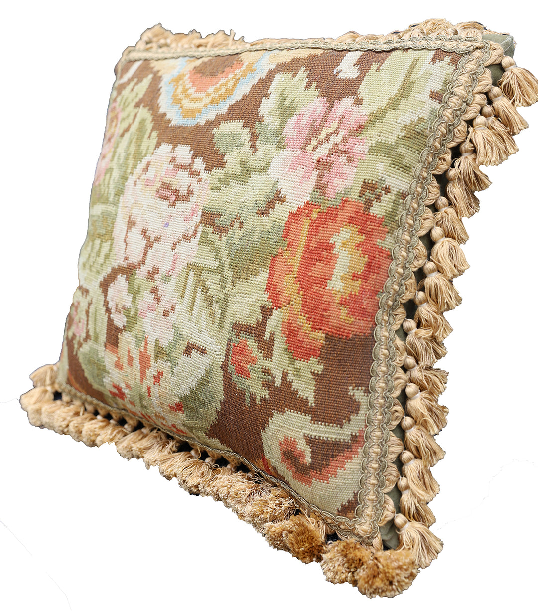 Handwoven 21x18 beige floral Bessarabian style kilim throw pillow crafted from organic wool by Ariana Rugs