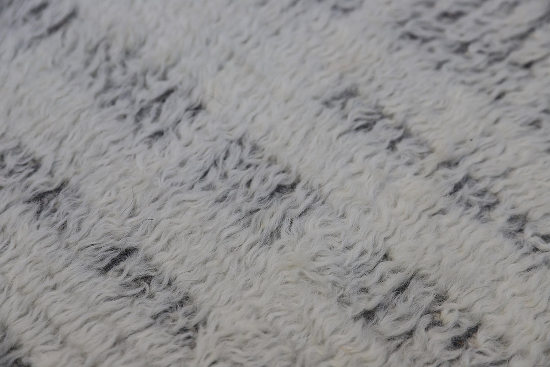 Ariana Barchi Collection 2x3 Custom Hand-Knotted Shag Rug Corner Quality Sample