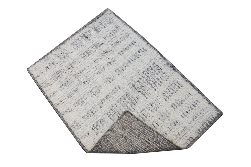 Ariana Barchi Collection 2x3 Custom Hand-Knotted Shag Rug Corner Quality Sample