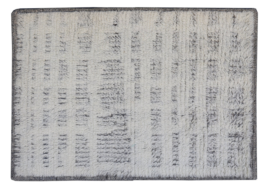 Ariana Barchi Collection 2x3 Custom Hand-Knotted Shag Rug Corner Quality Sample