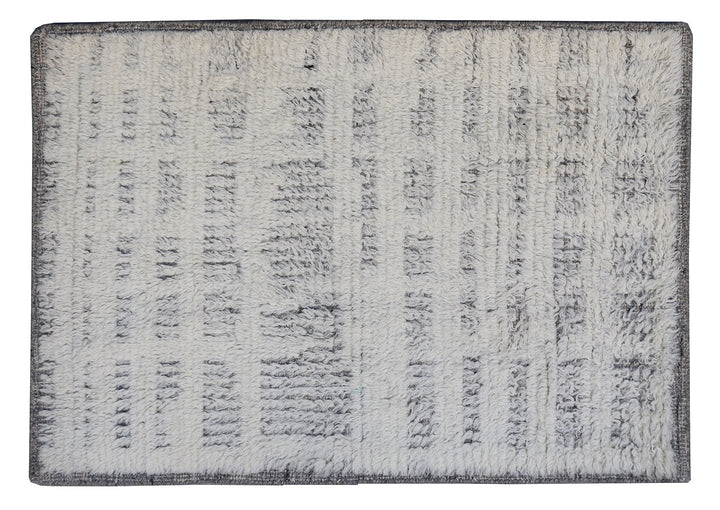 Ariana Barchi Collection 2x3 Custom Hand-Knotted Shag Rug Corner Quality Sample