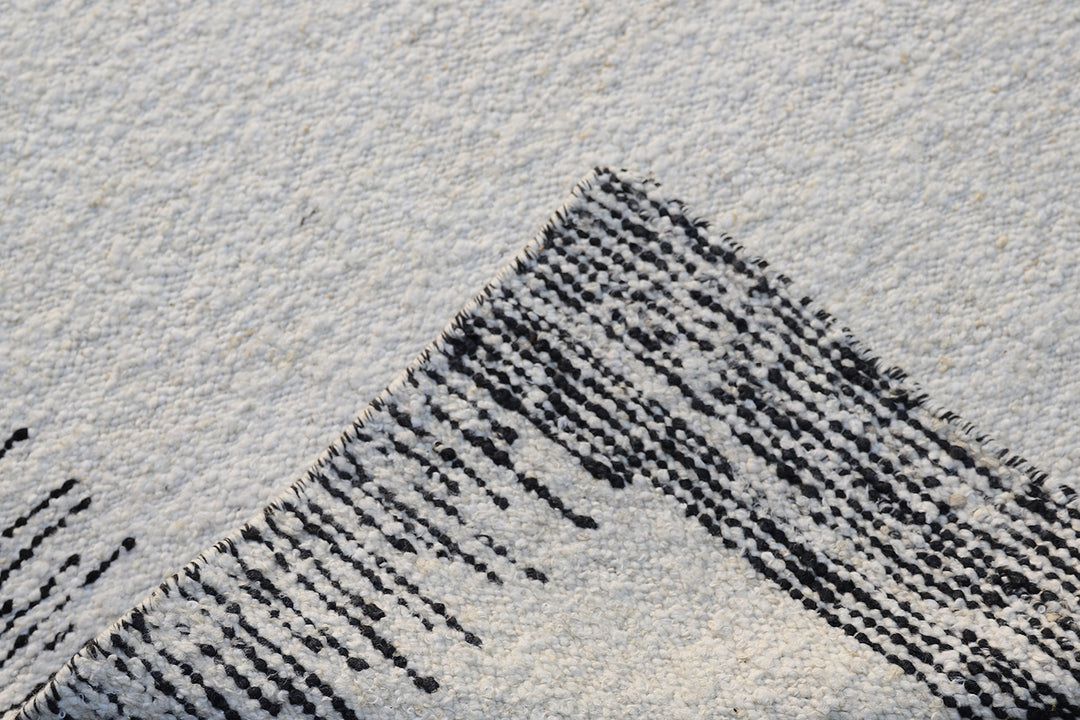 Oversized Black and White Hand-Woven Ariana Modern Rug