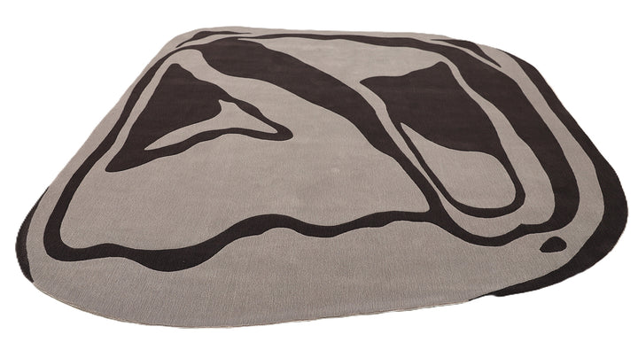 Ariana Modern Hospitality 9x10 hand-tufted rug in premium wool featuring custom color and shape options for commercial and luxury interiors.