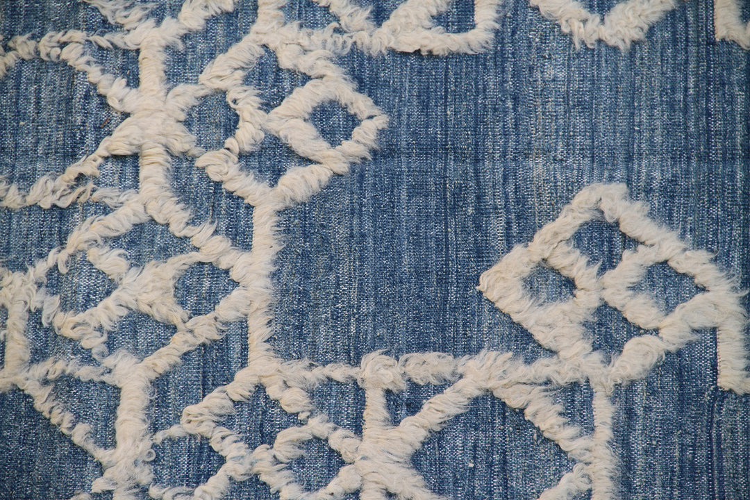 Authentic Ariana Modern Kilim - Contemporary Blue and White Design