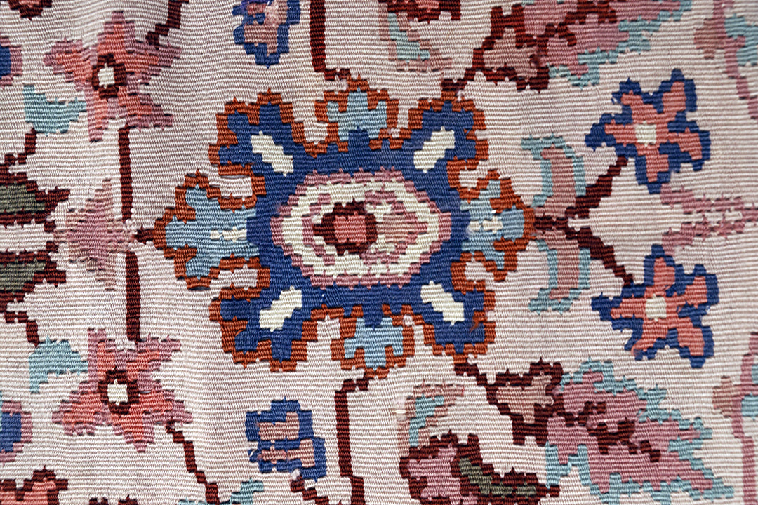 Ariana Rugs – Vintage Turkish Geometric Kilim (5x8)