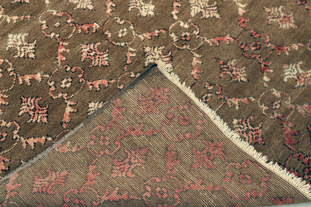 Ariana Rugs – Vintage Turkish Tribal Floral Rug (4x7)