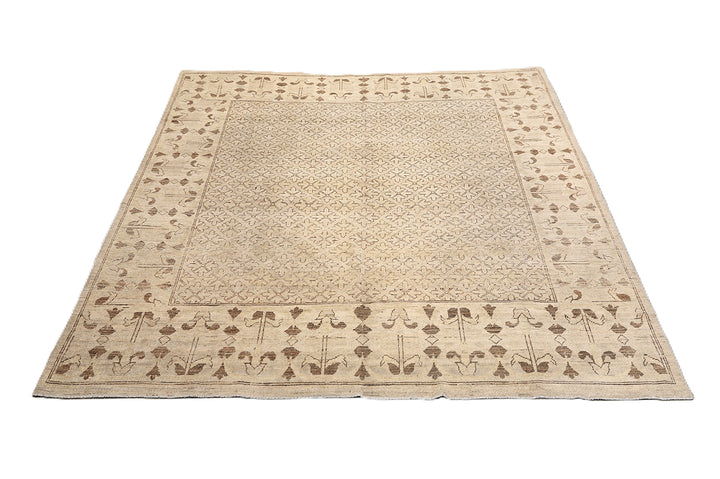 7x7 brown and gold geometric hand-knotted luxury wool rug from the Ariana Traditional Collection by Ariana Rugs