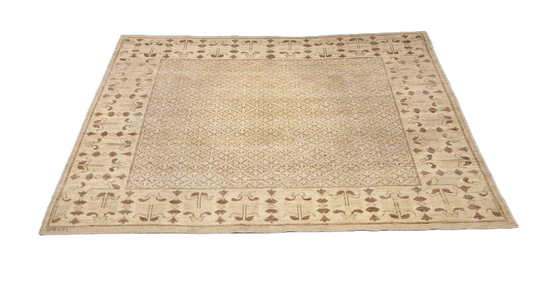 7x7 brown and gold geometric hand-knotted luxury wool rug from the Ariana Traditional Collection by Ariana Rugs