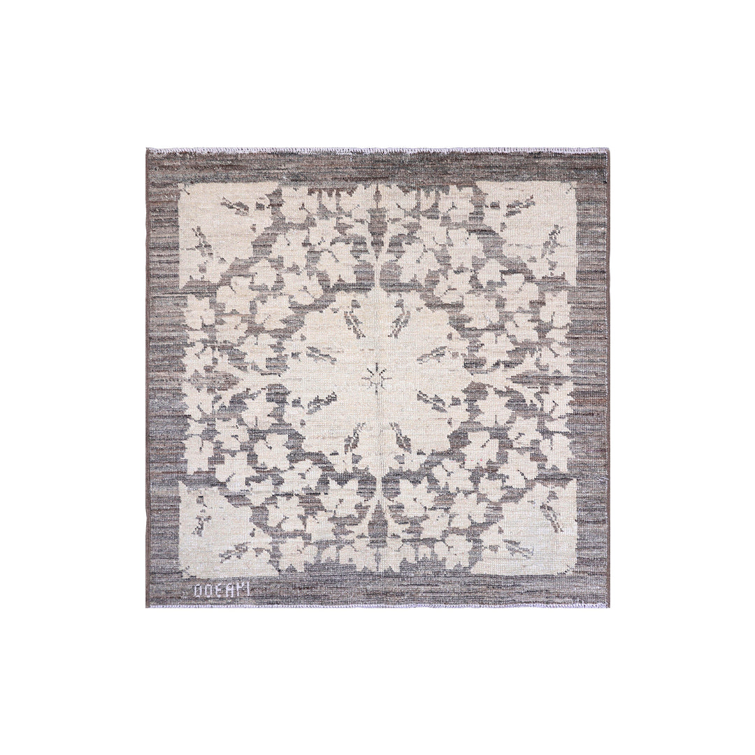 Ariana Rugs 2'2" x 2'2" Transitional Brown and Ivory Small Wool Rug