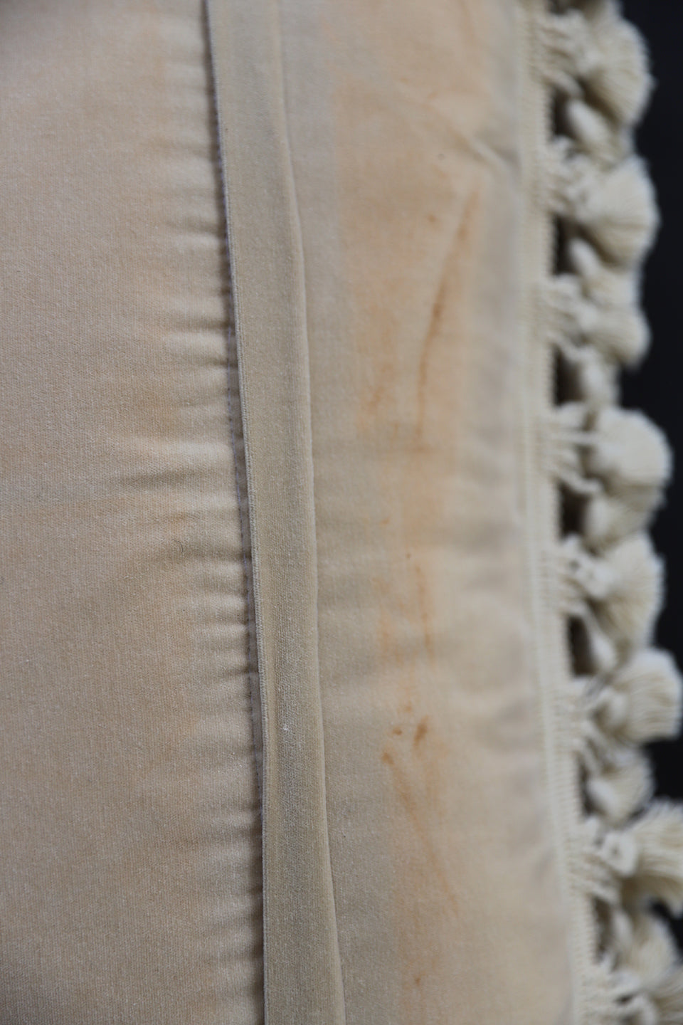 Luxury 20"x20" Cream & Tan Floral Needlepoint Wool Pillow | Ariana Rugs