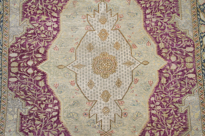 Hand-Knotted Antique Turkish Medallion Rug – 4’ x 5’