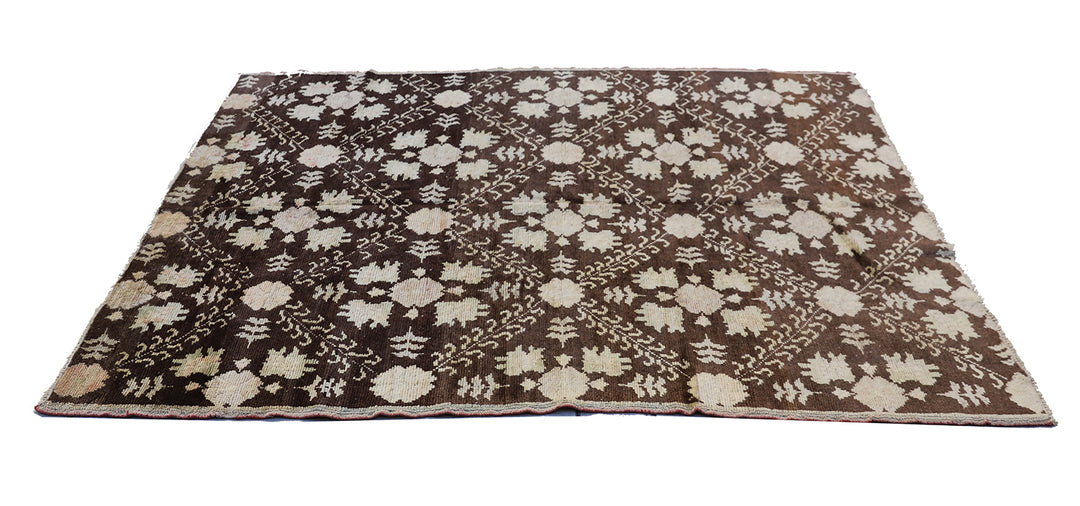 Hand-Knotted Turkish Tribal Rug 4'6" x 6'4" with Geometric Pattern