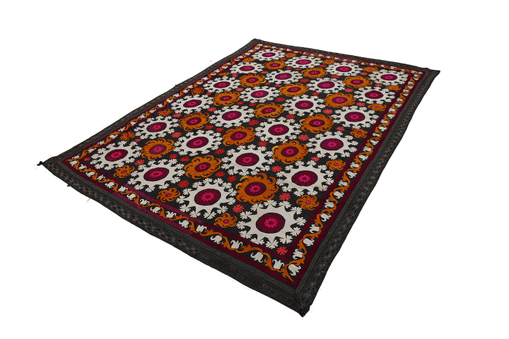 Authentic 6x9 Vintage Uzbek Hand-Embroidered Medallion Tapestry