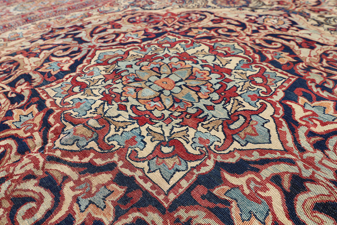 Antique Persian Kermanshah Rug | Classic Floral Wool Rug