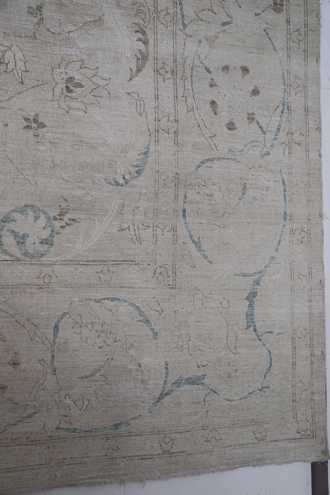 10'x14' Vintage-Style Afghan Polonaise Rug | Light Blue & Beige | Ariana Rugs