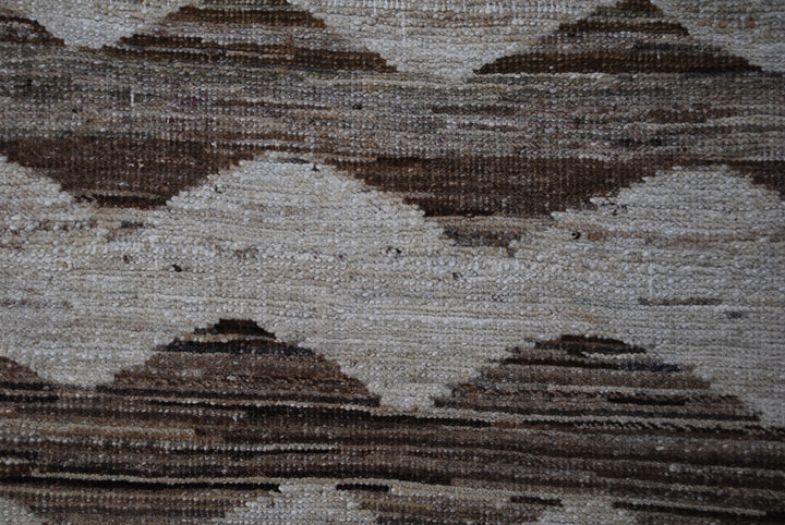 4'x5' Small Hand Knotted Wool Ariana Modern Rug