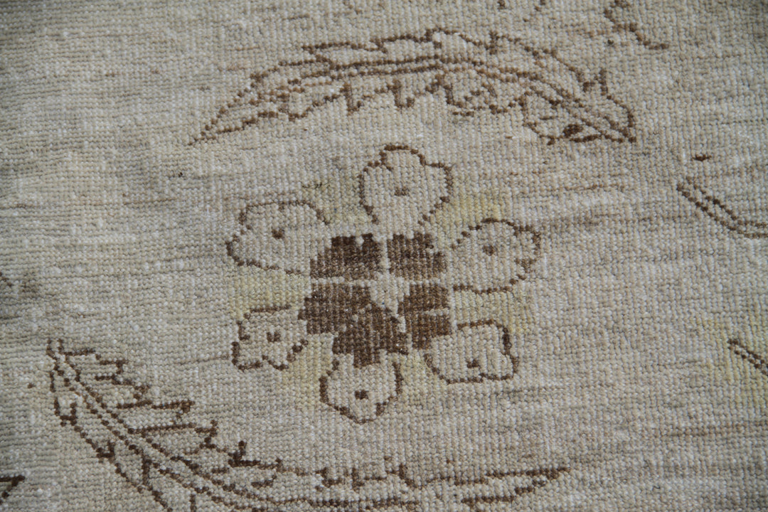 5'x8' Ariana Floral Earth Tone Hand Knotted Wool Medium Rug