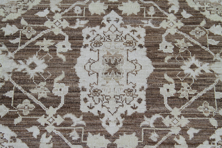 6'x9' Ariana Traditional Wool Warm Tone Brown Ivory Area Rug