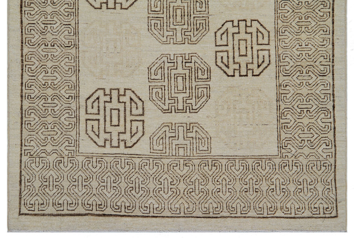 3'x10' Chinese Motive Samarkand Design Cream and Brown Wool Ariana Runner Rug