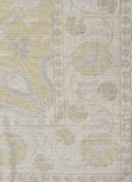 9.10 x  9.01 Fine Hand-Knotted Gold and Cream Ariana Transitional Area Rug
