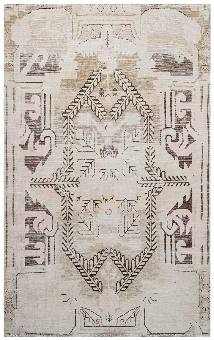 8'3"x5'4" Antique Rug | Semi-antique