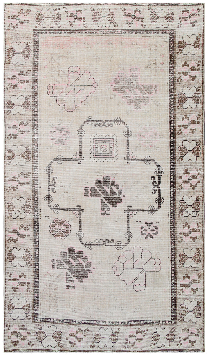 7'3"x4'1" Antique Rug | Semi-antique