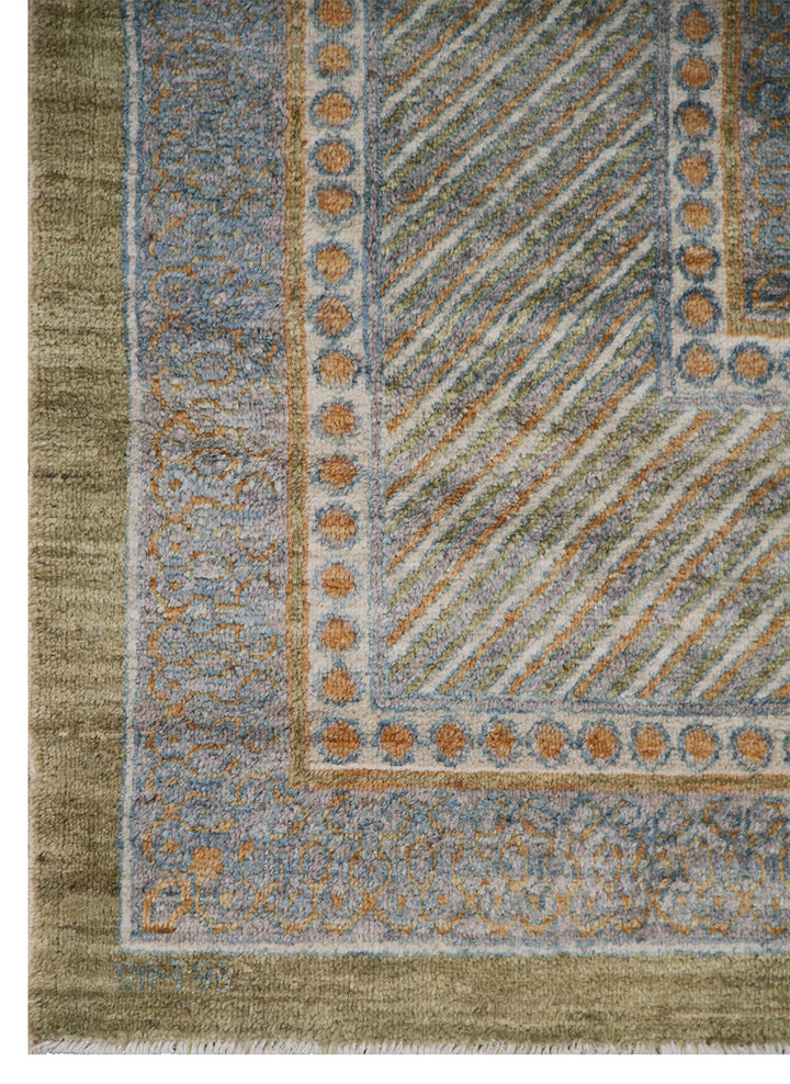 9'x12' Wool Rug | Gold | Ariana Traditional Rug