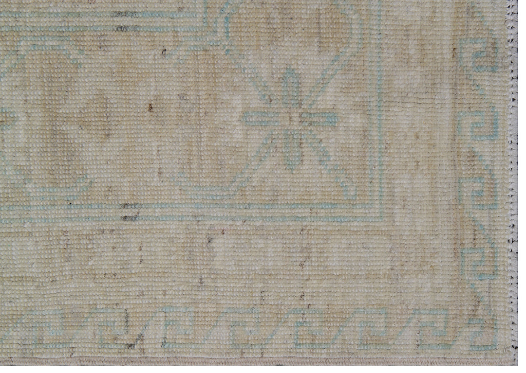 6'x8' Small Soft Geometric Design Ariana Hazara Collection Wool Rug