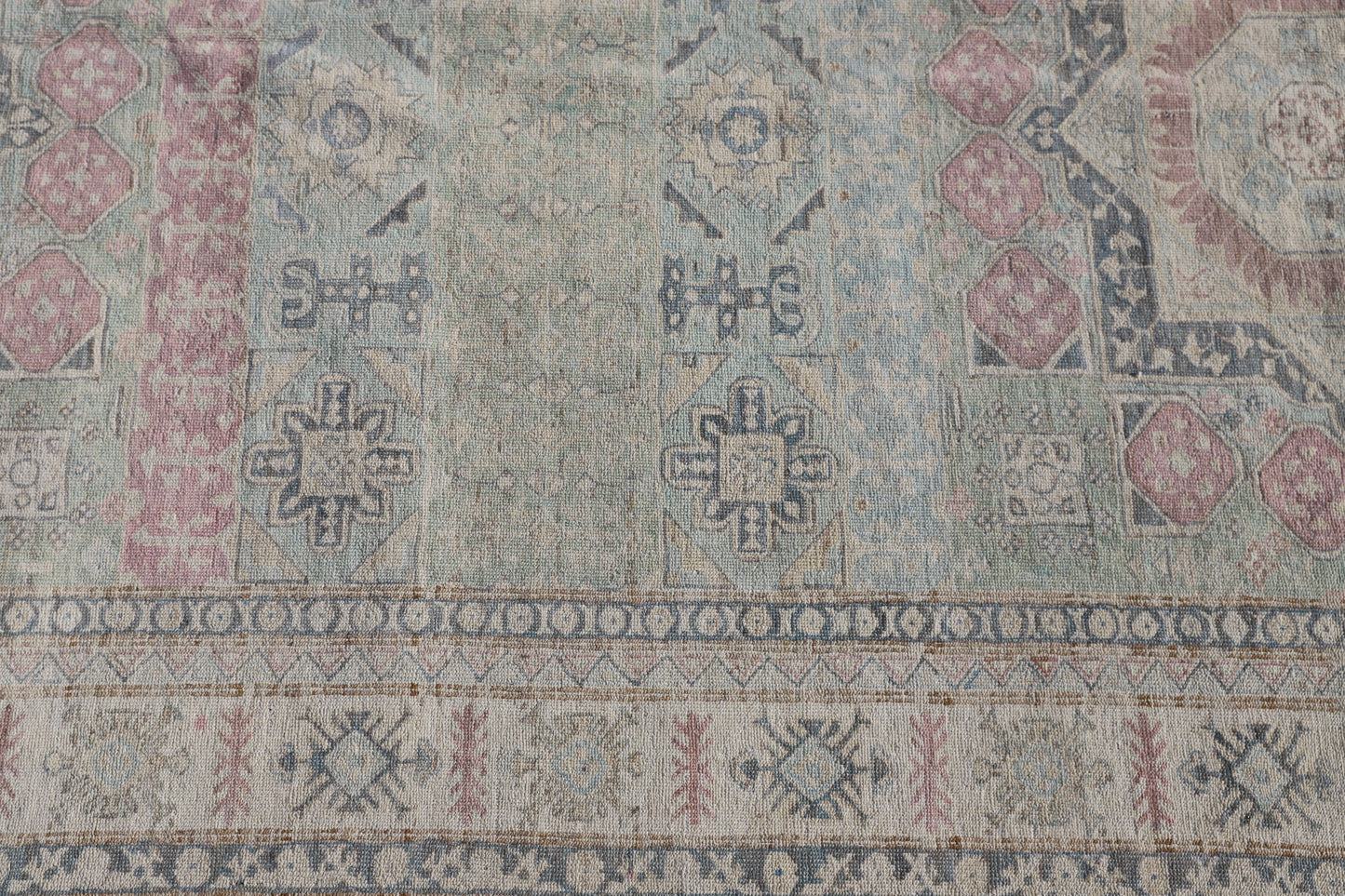 5'x25' Mamlouk Design Ariana Transitional Long and Wide Runner