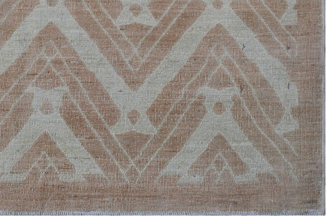 10'x10' Square Soft Ivory and Brown Chevron Design Ariana Modern Rug